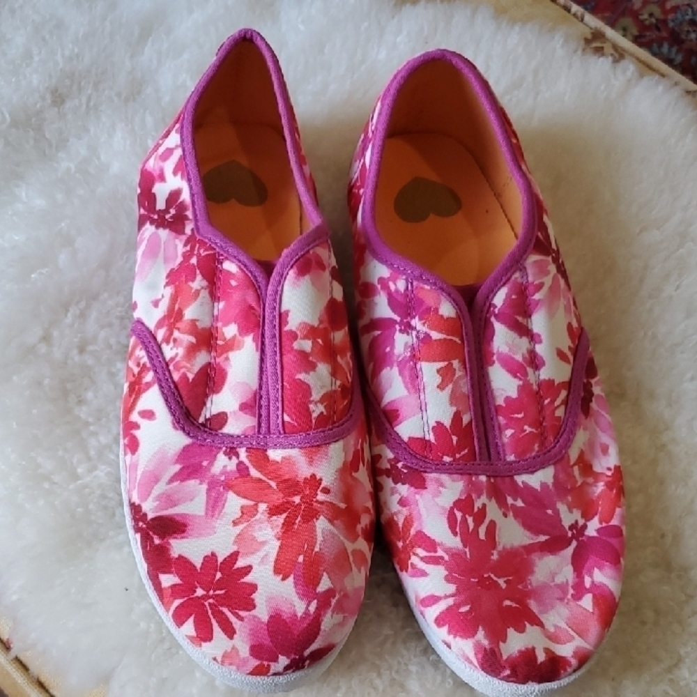 Avon Pink and White Sneakers for Everyday Comfort
